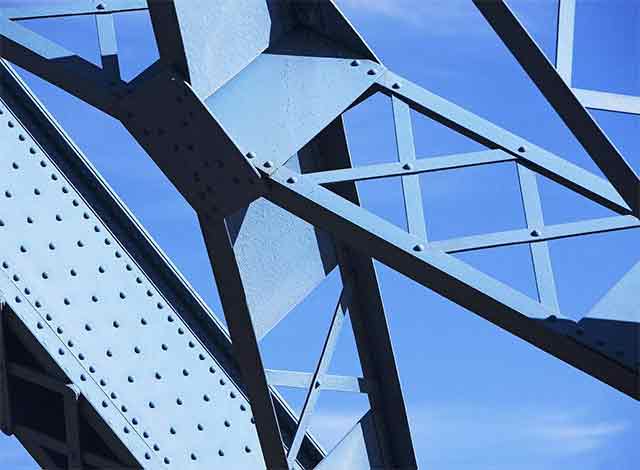 2018年鋼結(jié)構(gòu)工程資質(zhì)升級費用多少？